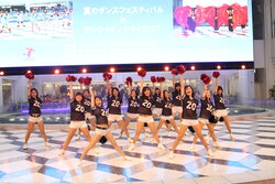 6NFLチアダンスｔ.JPG