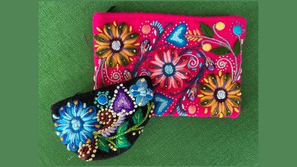 アヤクーチョ刺繍