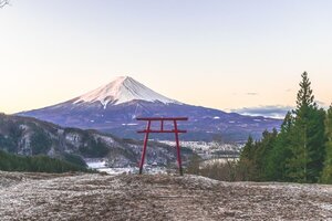 960くうねるたす（周辺観光：天空の神社）asama_shrine.jpg