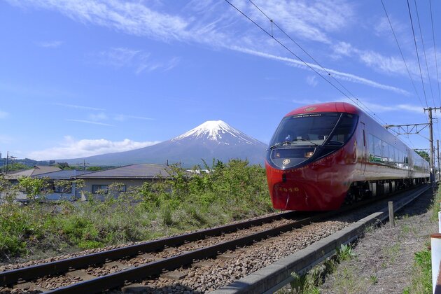 古民家カフェ KONOHANA 五感で楽しむランチと 富士山ビュー特急特別車両貸切スイーツプラン