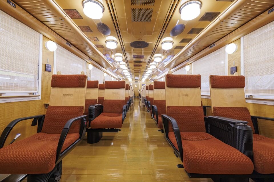 s NTA様提供2988_ふたつ星4047_内観_座席_original.jpg